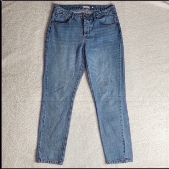A Loves A Jeans Denim button Fly Mom Jeans loose fit
Size 29 x 28 Nordstroms - Picture 5 of 9